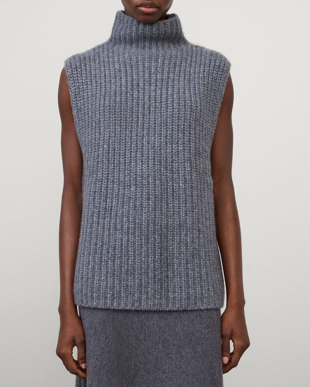 Joceylne Vest - Navy